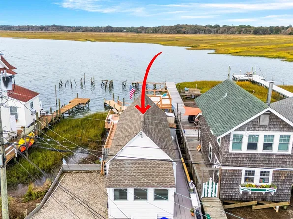 67 Bennys Landing Rd, Cape May Court House, NJ 08210