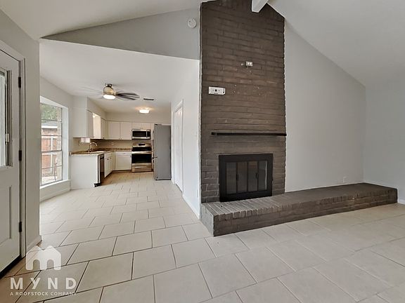 3rd image of 12707 Corning Dr