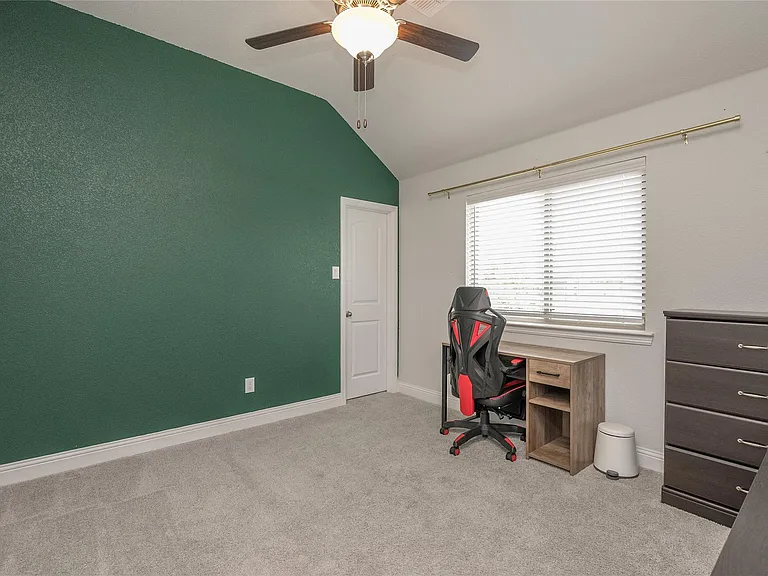 5104 Shallow Pond Dr — Photo 17