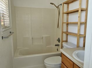 1096 Squire Dr UNIT B, Belton, TX 76513