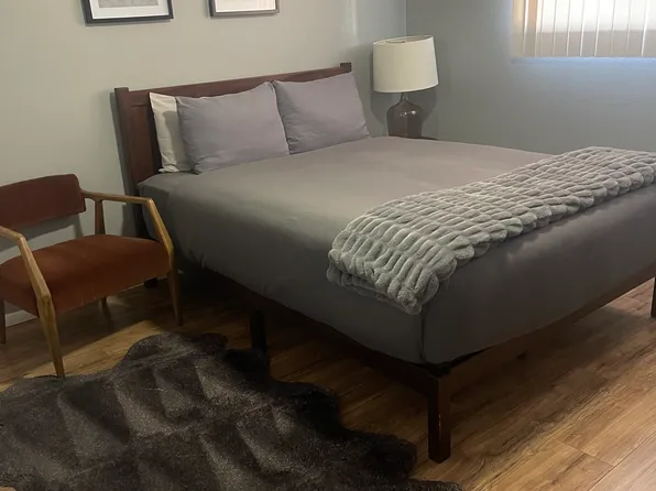 3026 N 40th St APT 12, Phoenix, AZ 85018