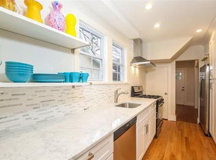 446 Manville Rd, Pleasantville, NY 10570