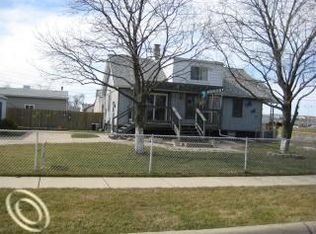 12907 Pennsylvania Rd, Riverview, MI 48193