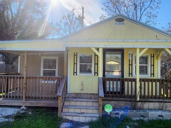 3852 Avra Cir, Granbury, TX 76048