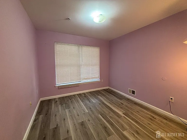 116 Chariot Ct #116 — Photo 9