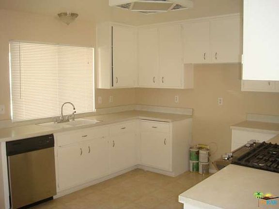 3rd image of 9185 Bella Vista Dr