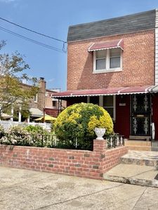2566 Eastchester Road, Bronx, NY, 10469