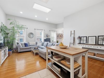 309 1st St #3B, Hoboken, NJ, 07030