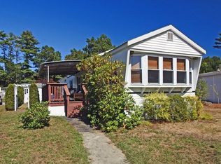 103 Castle Dr, West Wareham, MA 02576