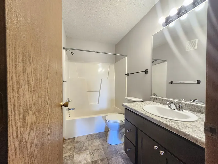 Chapelwood III Apartments — Photo 15