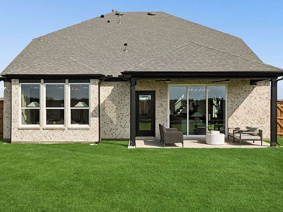 Covered back patio model representation