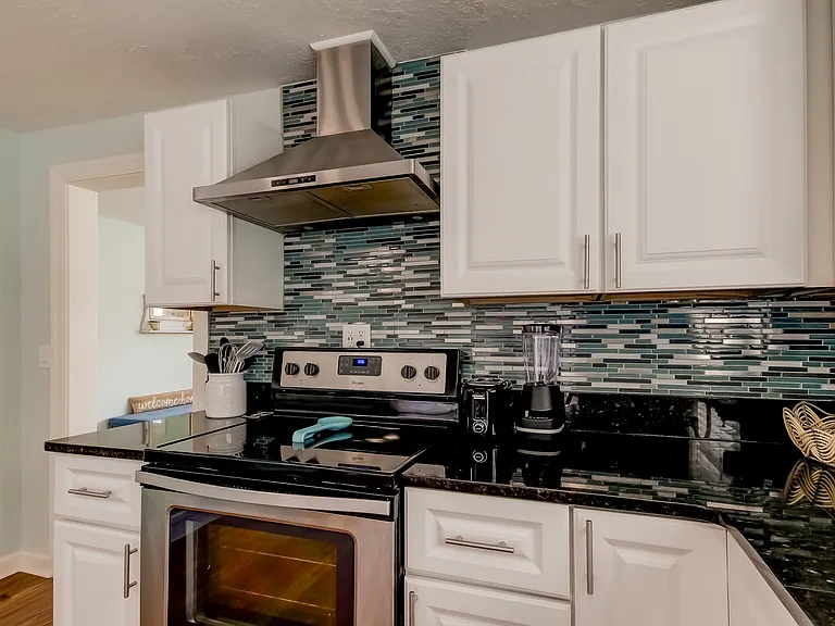 1226 Sedeeva Cir S — Photo 9