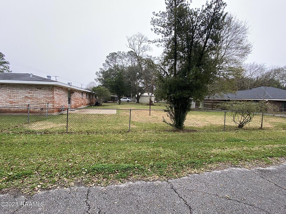 2910 Old Jeanerette Rd, New Iberia, LA 70563 Zillow