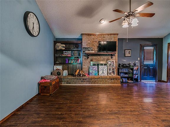4th image of 3504 Shannon Dr