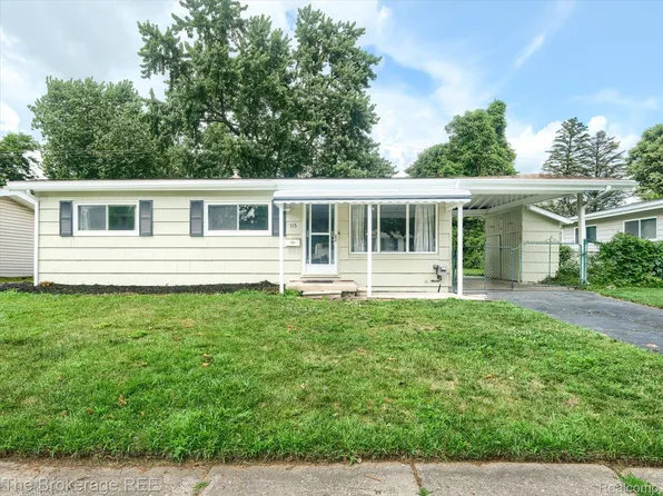 515 Juniper Dr, Davison, MI 48423
