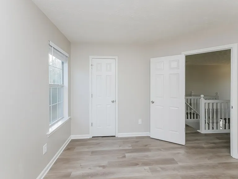 409 Grove Park Dr — Photo 14