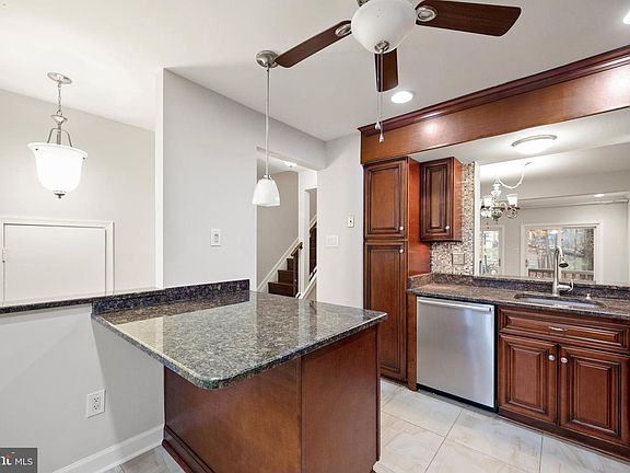 4th image of 8107 Aspenwood Way