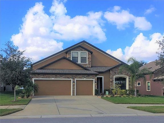 3rd image of 2703 Colewood Ln