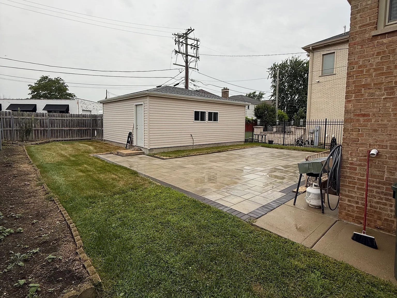 3 bed, 1267 sqft, $3,500 — Photo 3