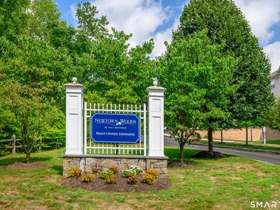 832 Brookside Court #832, Newtown, CT, 06470