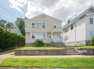 161 Tremont Ave, Bridgeport, CT 06606