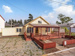 35915 8th St, Nehalem, OR 97131