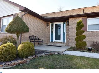 1752 Oak Ct, Orwigsburg, PA 17961