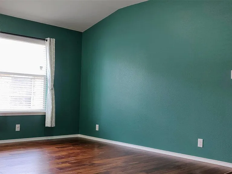 309 Riverine Way — Photo 5