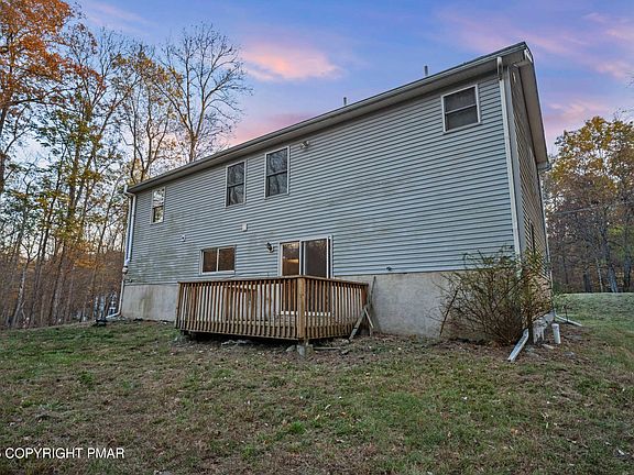 5th image of 2214 Vista Cir