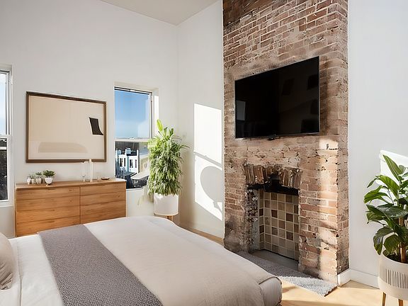 4th image of 469 Rogers Ave Floor 2