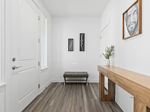 3rd image of 4735 S Alder Dr Unit 303