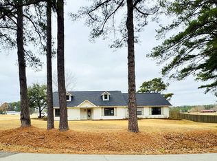 381 Columbia Road 405, Magnolia, AR 71753