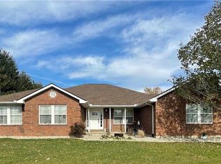 11755 Hall Rd, Laura, OH 45337