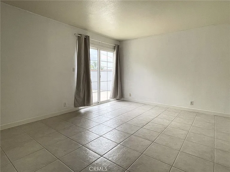 1976 Evergreen Springs Dr — Photo 8