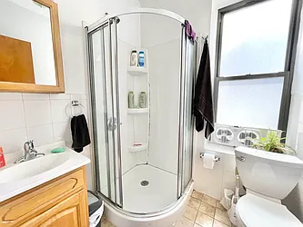 Rented by Century 21 Premier 