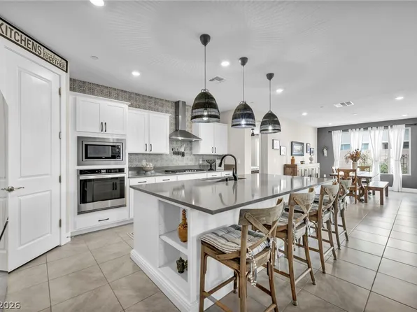 10912 Gardenova Ave, Las Vegas, NV 89166
