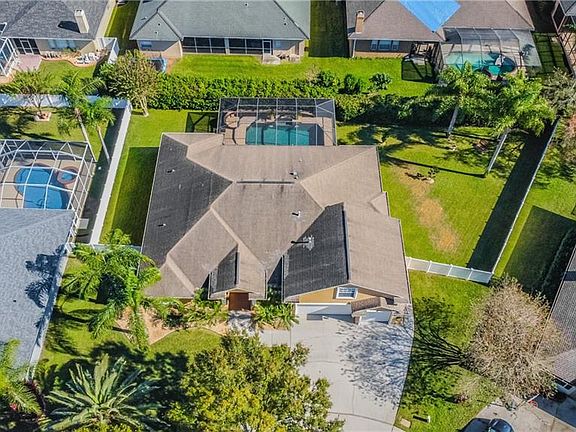 5th image of 507 Royal Wood Ct