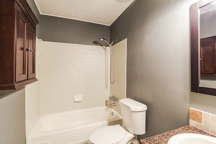 2510 Hidden Cove Ct #B — Photo 9
