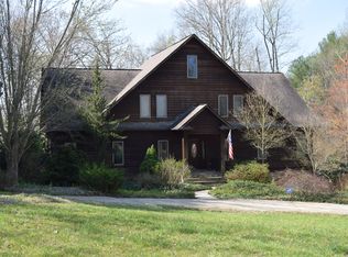 316 Players Ridge Rd, Hickory, NC 28601