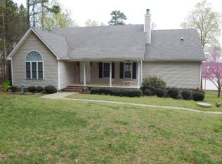 265 Overlook Dr, Roanoke Rapids, NC 27870