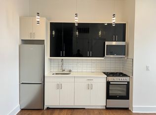 71 Court House Pl #2R, Jersey City, NJ 07306