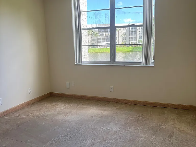 9330 Lagoon Pl #205 — Photo 15