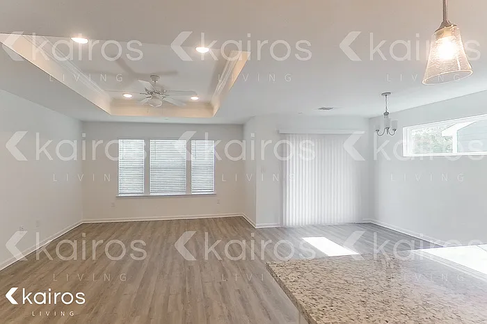 3 bed, 2.0 bath, 1495 sqft, $1,775 — Photo 3