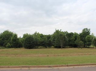 200 Wentworth Ln, Albany, GA 31721