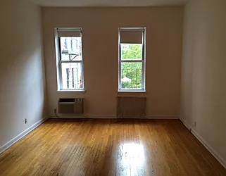 Rented by Acacia Realty