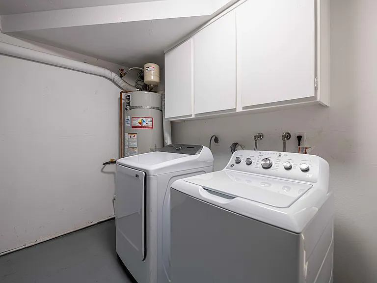 3623 Summershore Ln — Photo 31