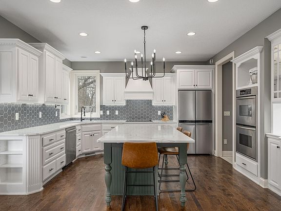 3rd image of 1904 141st Ln NE