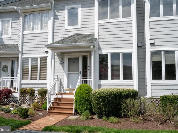 1004 Oyster Cove Dr, Grasonville, MD 21638