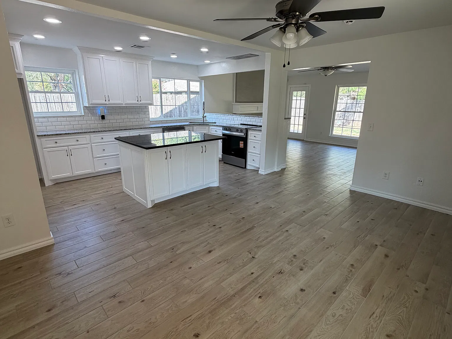 700 Pintail Place — Photo 3