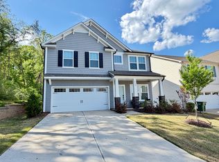 5108 Efird Draw Dr, Mount Holly, NC 28120